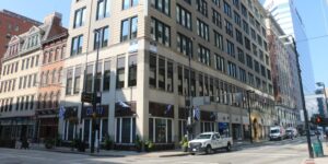 Read more about the article Diamond Properties opens coworking space in Cincinnati’s Executive Building